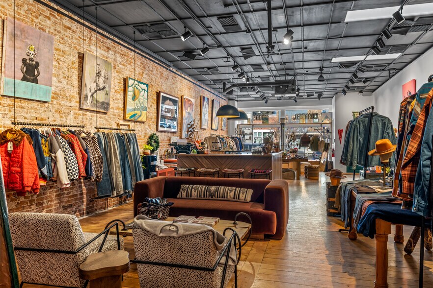 More Photos Of 907 Lincoln Ave, Steamboat Springs Freestanding For Sale