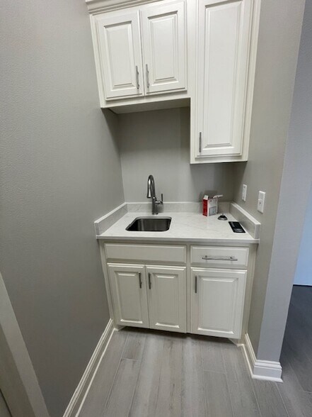 More Photos Of 4859 Shed Rd, Bossier City Storefront Retail Office For Lease