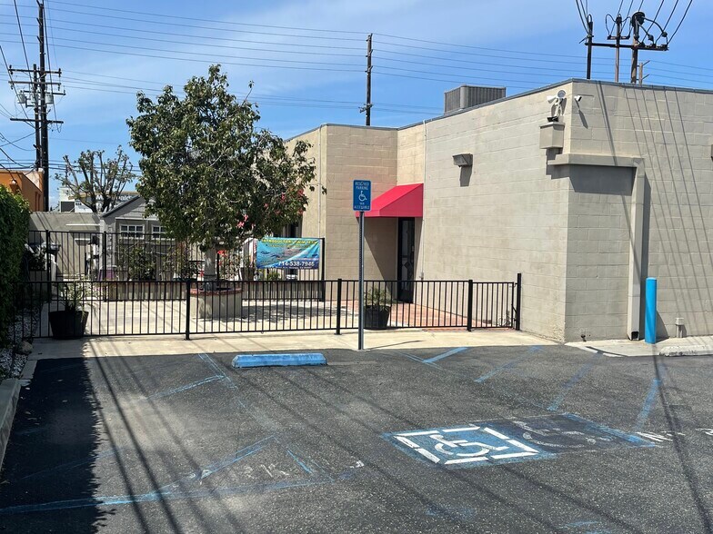 More Photos Of 1722 E Rose Ave, Orange Office For Sale