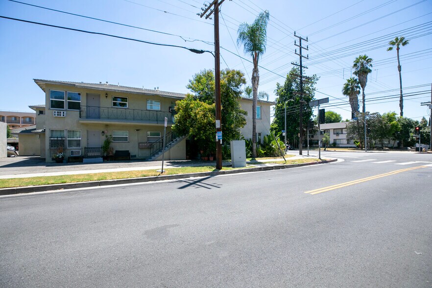 More Photos Of 15445 Vanowen St, Van Nuys Apartments For Sale