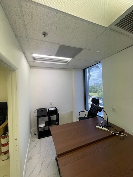 More Photos Of 12550 Biscayne Blvd, North Miami Medical For Sale