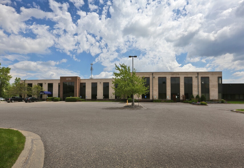 Primary Photo Of 10701-10779 Hampshire Ave S, Bloomington Office For Lease