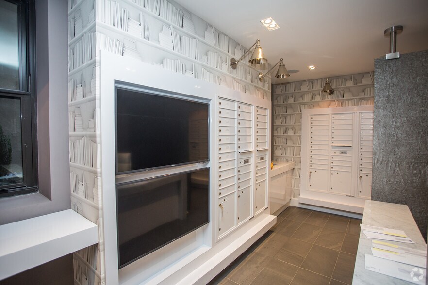 More Photos Of 3146 16th St NW, Washington Apartments For Sale