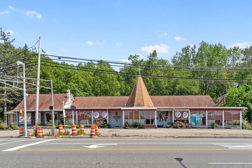 More Photos Of 67 US Highway 46, Budd Lake Storefront Retail Office For Sale