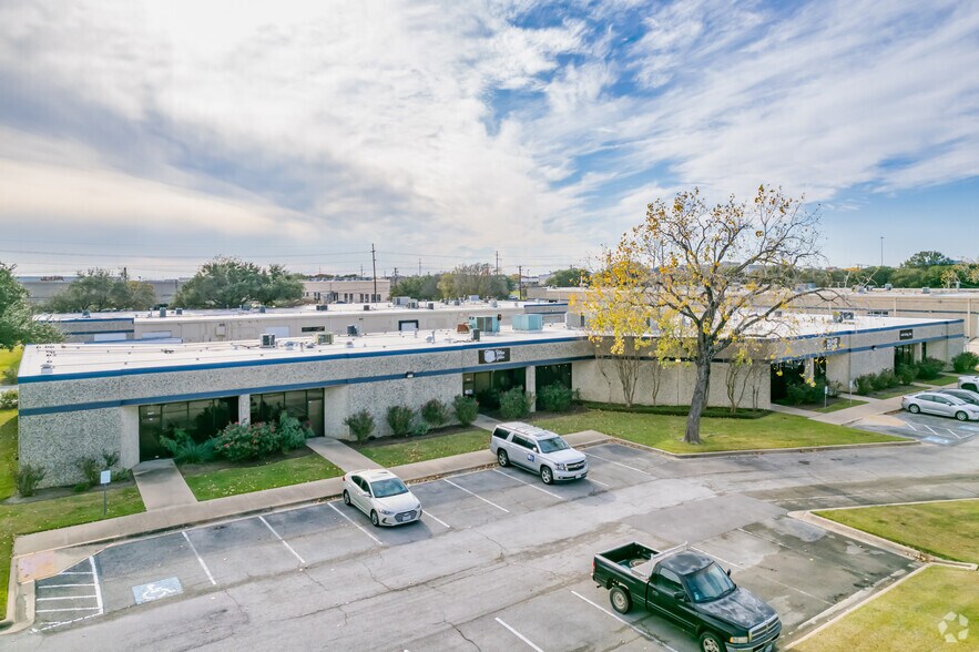 More Photos Of 2020-2028 St. Elmo Rd E, Austin Unknown For Lease