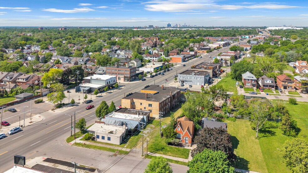 More Photos Of 15523 Mack Ave, Detroit Apartments For Sale