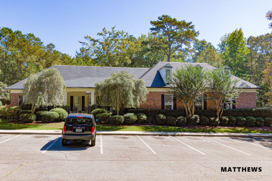 Primary Photo Of 1719 Russell Pky, Warner Robins Healthcare For Sale
