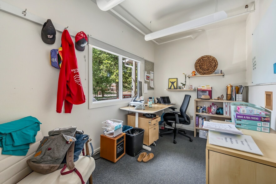 More Photos Of 5441 Pennsylvania Ave, Boulder Specialty For Sale
