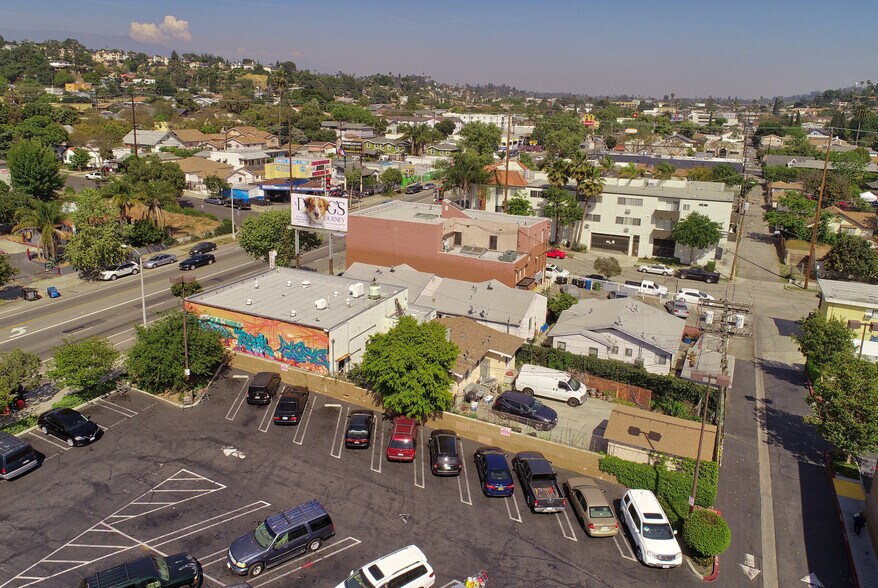 More Photos Of 5628-5630 York Blvd, Los Angeles Storefront Retail Residential For Sale