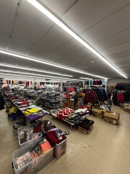 More Photos Of 38 Route 46, Lodi Unknown For Lease