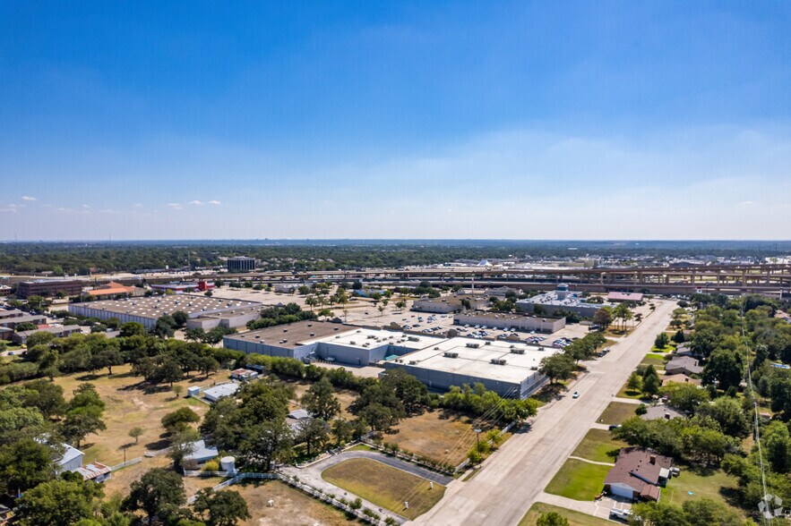 More Photos Of 8555 Airport Fwy, North Richland Hills Office For Sale