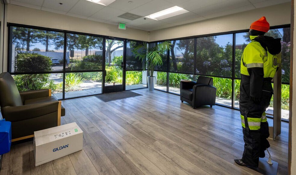 More Photos Of 7888 Marathon Dr, Livermore Warehouse For Lease