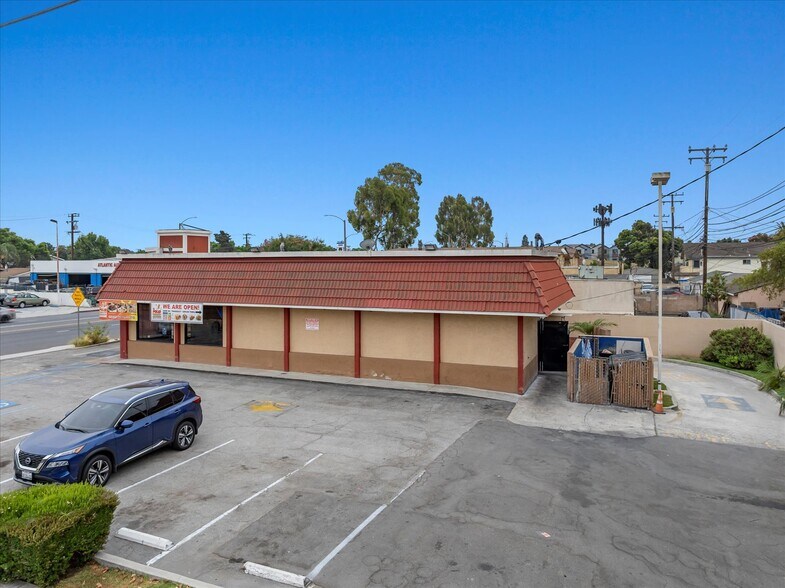 More Photos Of 5991 Atlantic Ave, Long Beach Restaurant For Sale