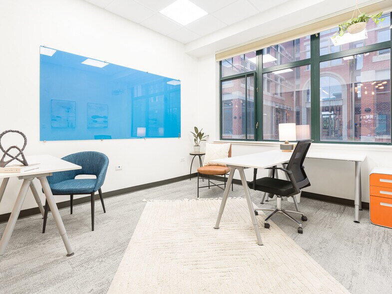 More Photos Of 1495 Canyon Blvd, Boulder Coworking Space