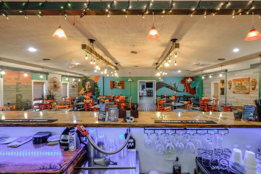 More Photos Of 865 John Marshall Hwy, Front Royal Restaurant For Sale