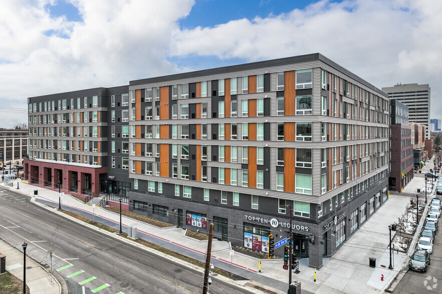 More Photos Of 407 15th Ave, Minneapolis Apartments For Lease