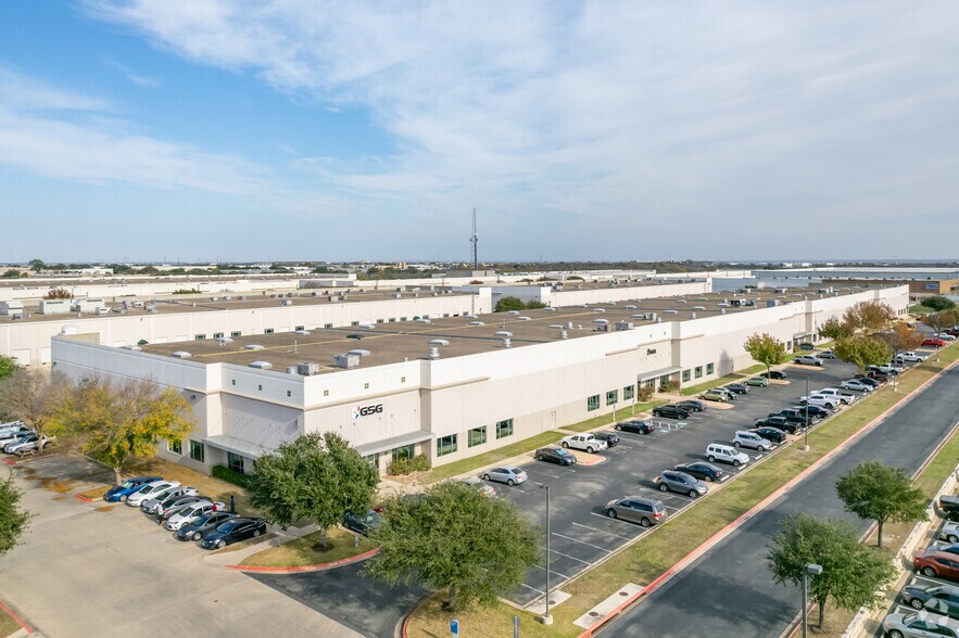 More Photos Of 4509 Freidrich Ln, Austin Warehouse For Lease