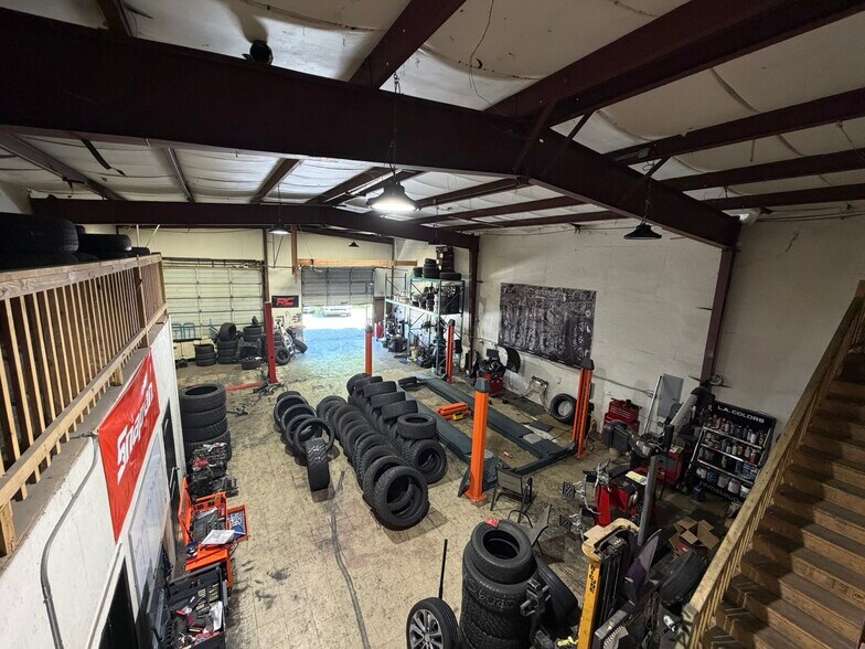 More Photos Of 3803 Paris Rd, Chalmette Warehouse For Sale