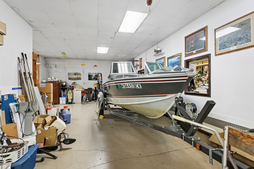 More Photos Of 100 Water St, Menasha General Retail For Sale