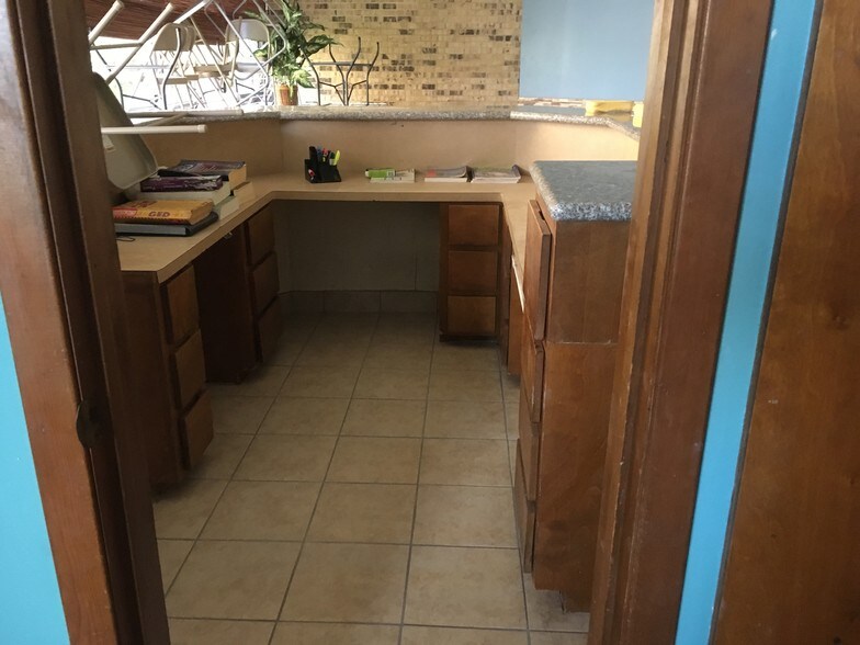 More Photos Of 11001 Fondren Rd, Houston Freestanding For Lease