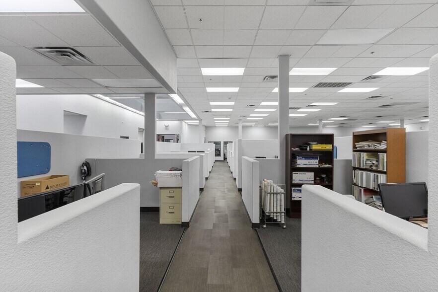 More Photos Of 2727 S Rainbow Blvd, Las Vegas Office For Sale