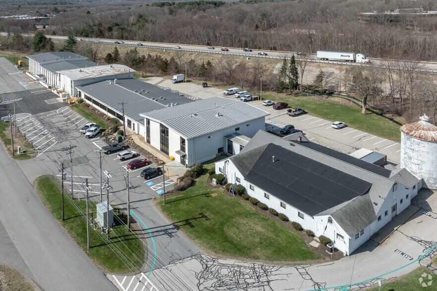 More Photos Of 40 Washington St, Westborough Research And Development For Lease