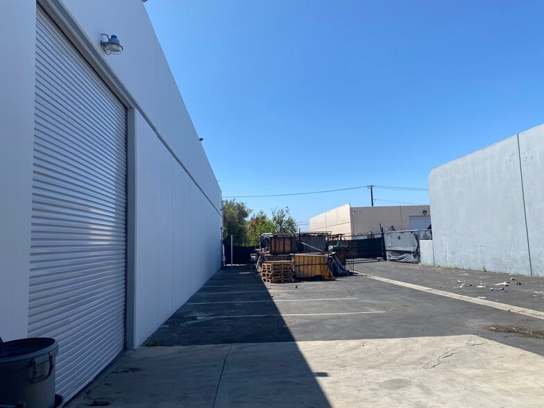 More Photos Of 1927 W 139th St, Gardena Industrial For Lease