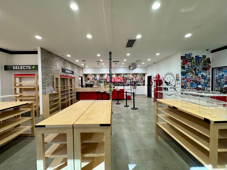 More Photos Of 1894 E Hobsonway, Blythe Fast Food For Sale