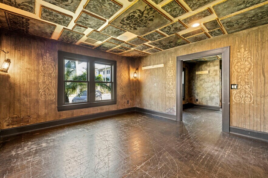 More Photos Of , Tampa General Retail For Sale