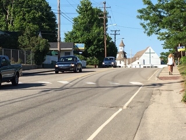 More Photos Of 5 Summit St, Old Orchard Beach Hotel For Sale