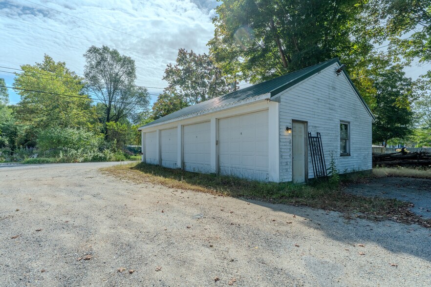 More Photos Of 13 Elm St, Newton Distribution For Lease