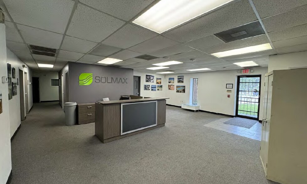 More Photos Of 8615 Golden Spike Ln, Houston Manufacturing For Lease