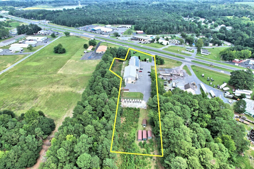 More Photos Of 24904 Sussex Hwy, Seaford Freestanding For Sale