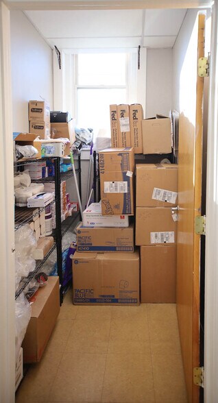 More Photos Of 42 Summer St, Pittsfield Medical For Sale