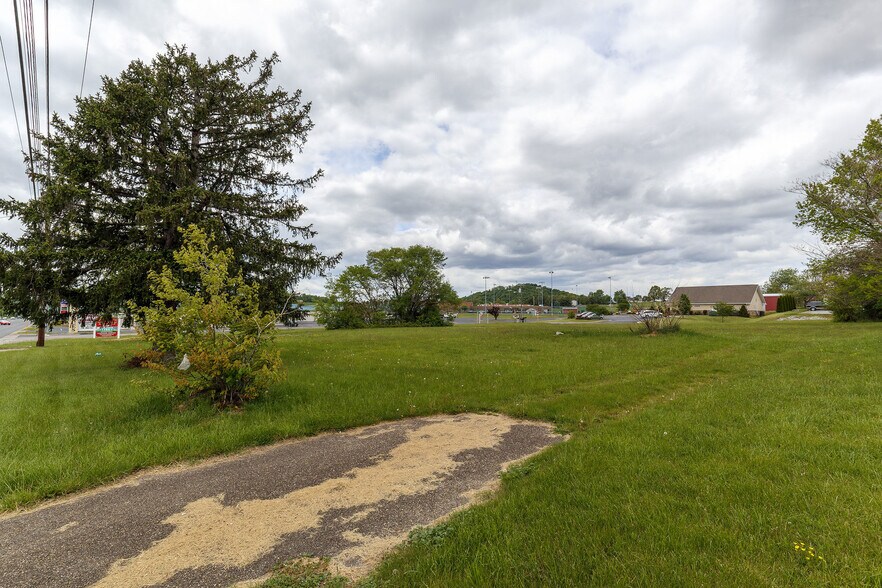 More Photos Of 3318 Stuarts Draft Hwy, Stuarts Draft Land For Sale