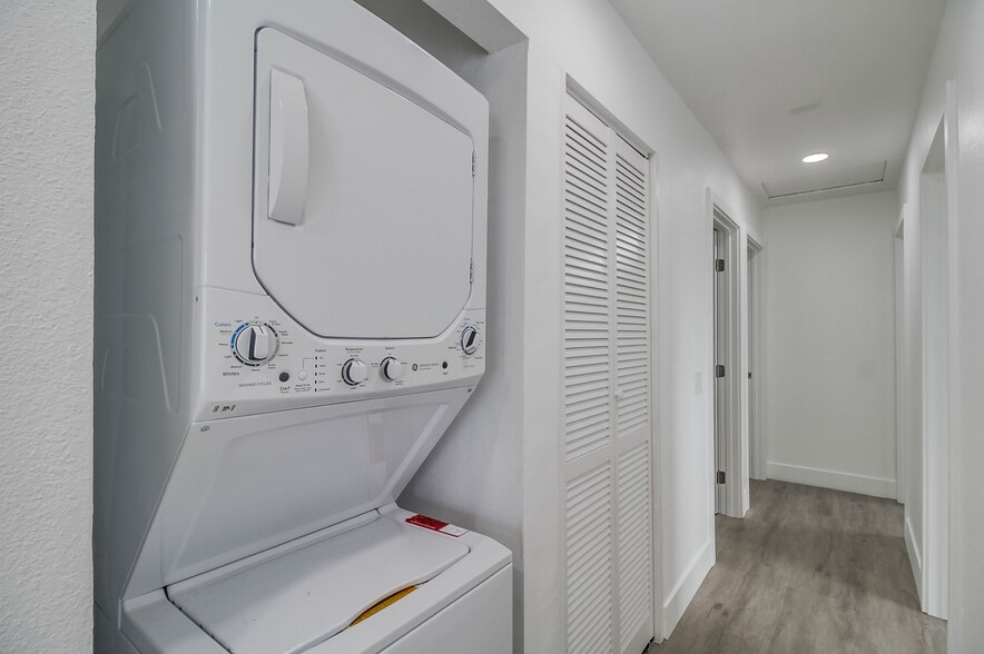 More Photos Of 4410 Highland Ave, San Diego Apartments For Sale