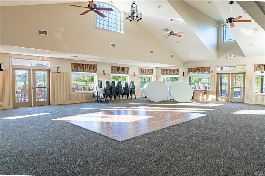 More Photos Of 6700 Dunnsville Rd, Village of Altamont Golf Course Driving Range For Sale