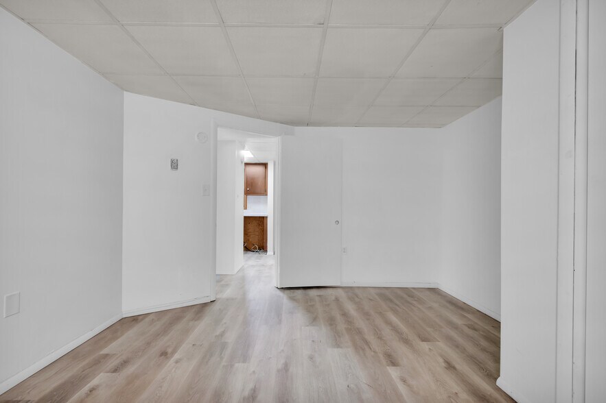 More Photos Of 110 W Ridge St, Lansford Apartments For Sale