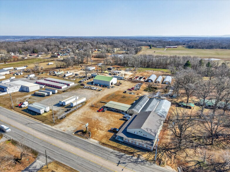 More Photos Of 2668 Huntsville Hwy, Fayetteville General Retail For Sale