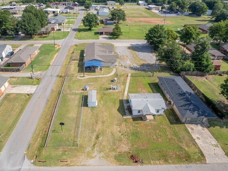 More Photos Of 1419 W London St, El Reno Religious Facility For Sale