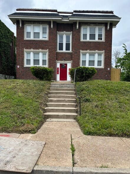 Primary Photo Of 5343 Vernon Ave, Saint Louis Multifamily For Sale