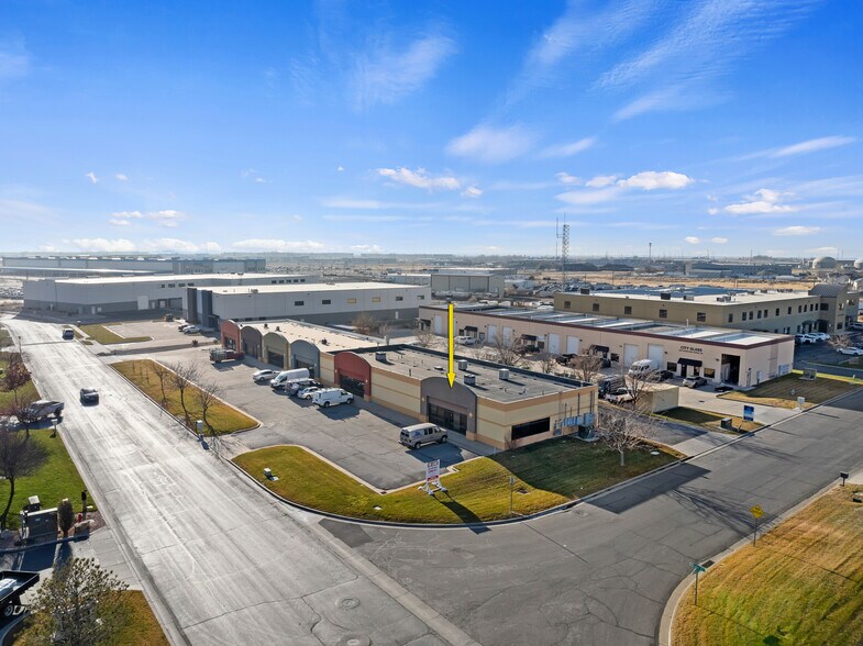 More Photos Of 71 N Cutler Dr, North Salt Lake Light Manufacturing For Lease