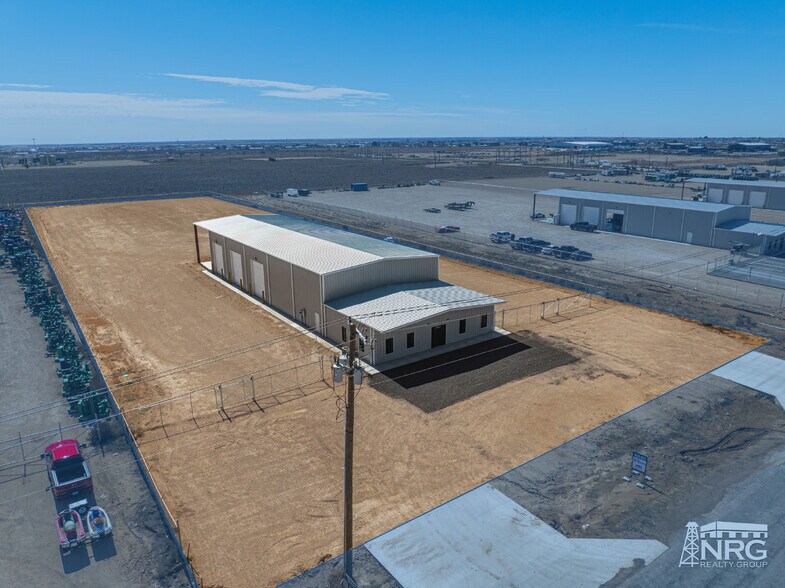 More Photos Of 2408 E County Road 130, Midland Warehouse For Sale