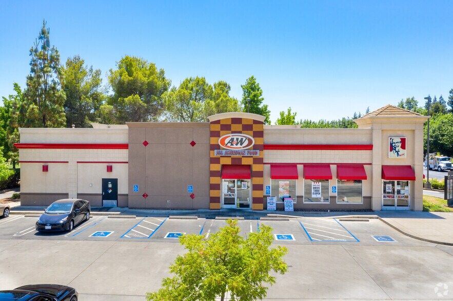More Photos Of 1089 Sunrise Ave, Roseville Fast Food For Lease