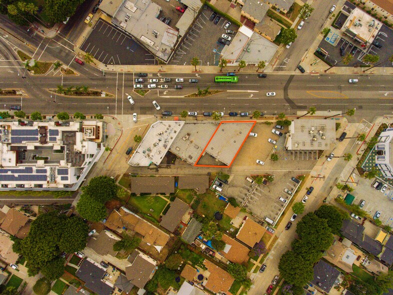 More Photos Of 11018 Washington Blvd, Culver City Storefront For Sale