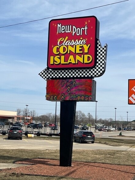 More Photos Of 2165 E M 21, Owosso General Retail For Sale