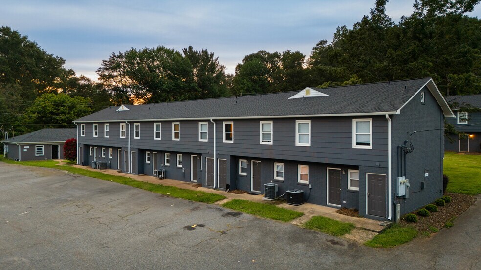 More Photos Of 1307 County Home Rd, Conover Apartments For Sale