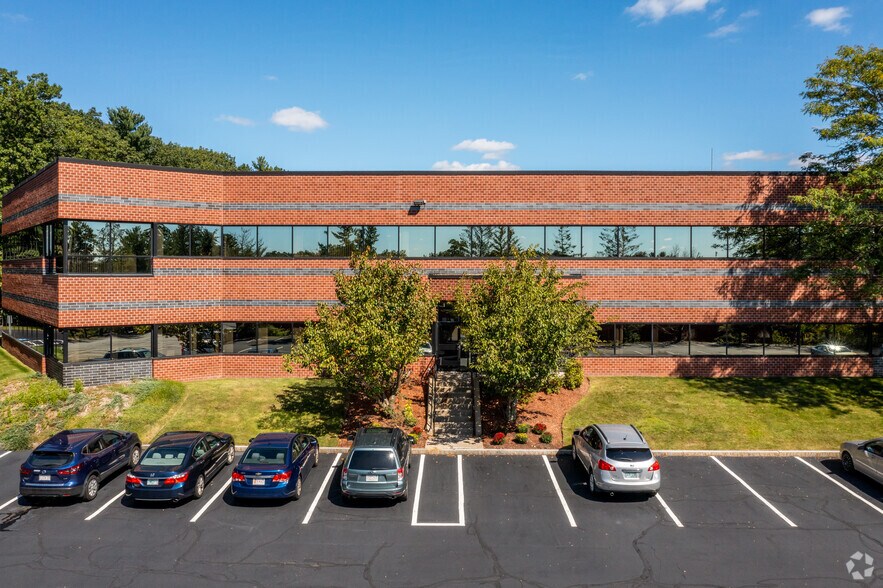 More Photos Of 1 Highwood Dr, Tewksbury Unknown For Lease