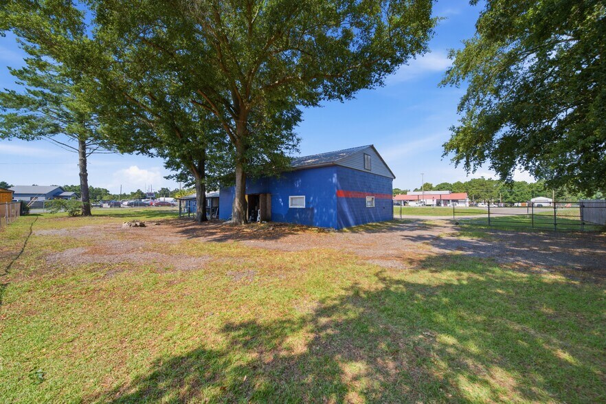 More Photos Of 4939 Highway 321, Gaston Specialty For Sale