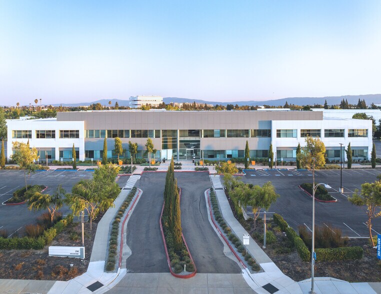 More Photos Of 250 Holger Way, San Jose Office For Lease